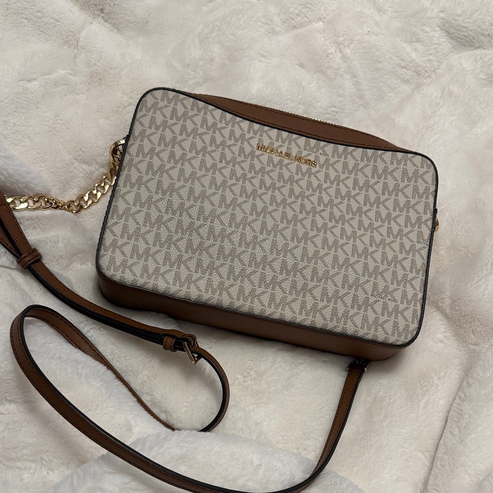 Michael Kors shoulder bag